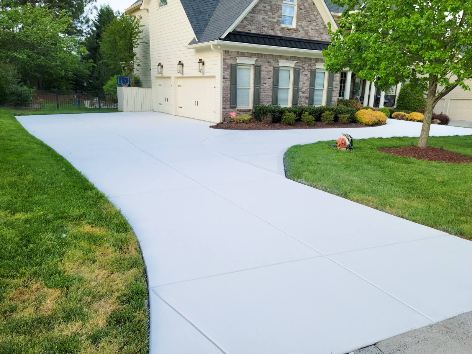Professional Concrete Driveway and Sidewalk Services in Suisun City, CA